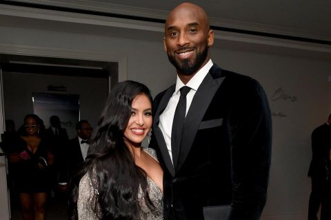 Vanessa Laine Bryant poses a picture with Kobe Bryant.